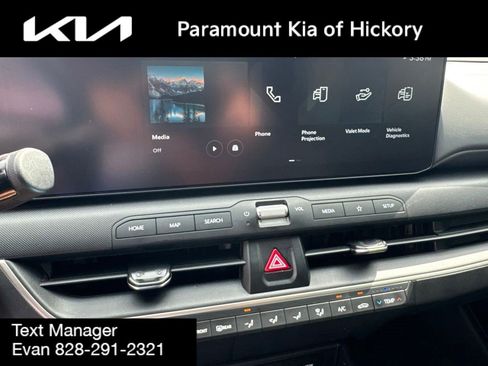 Used 2025 Kia K4 FWD image 22