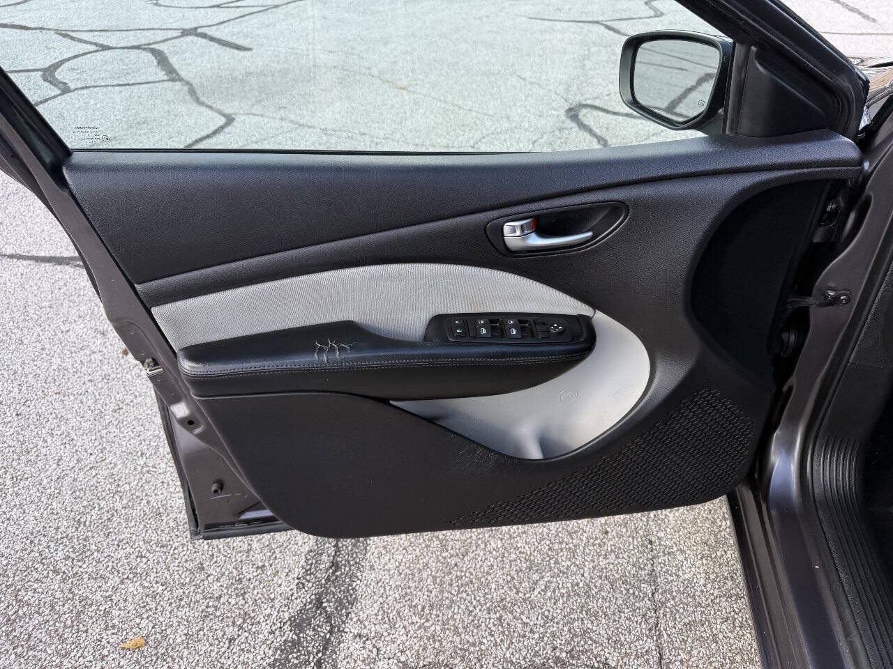 Used 2015 Dodge Dart SXT FWD image 13