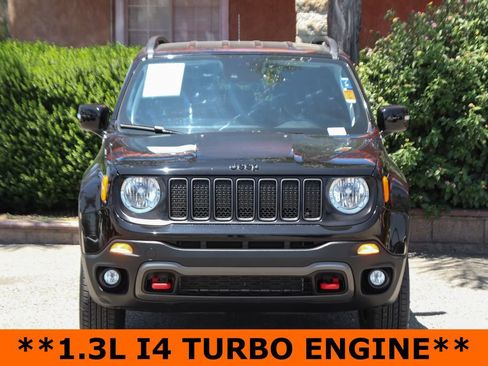Used 2023 Jeep Renegade Trailhawk AWD/4WD image 3