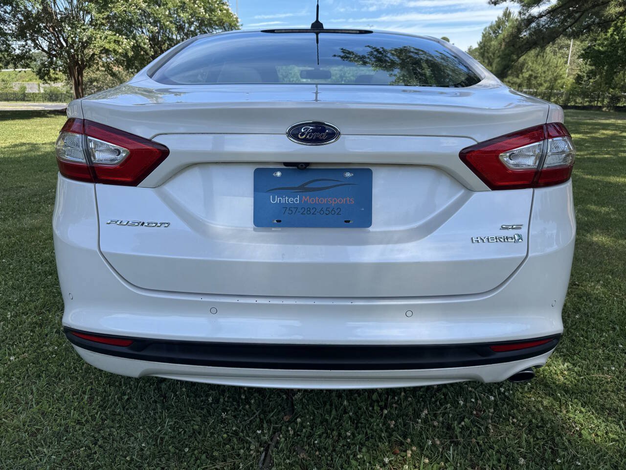 Used 2013 Ford Fusion SE FWD image 6