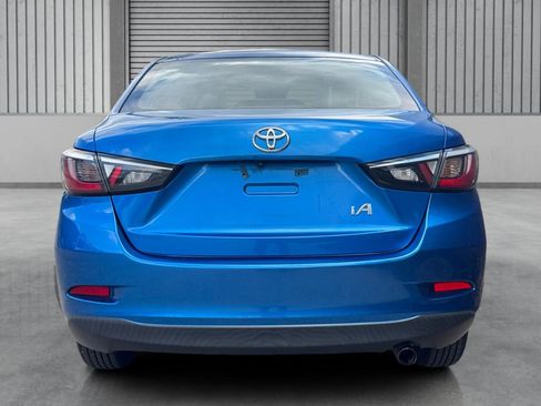 Used 2017 Toyota Yaris iA image 10