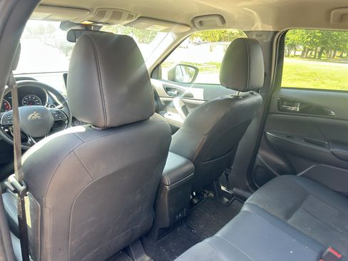 Used 2025 Mitsubishi Eclipse Cross SE AWD/4WD image 16