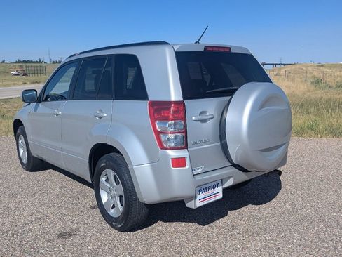 Used 2006 Suzuki Grand Vitara Premium image 3