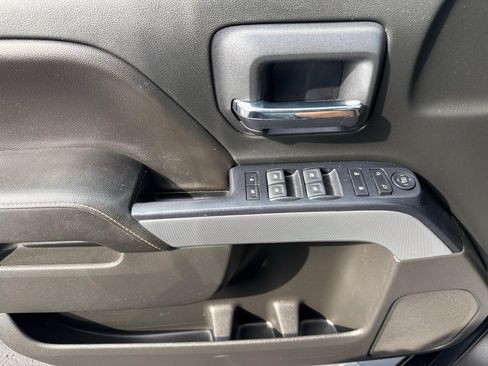 Used 2018 Chevrolet Silverado 1500 LT w/ All Star Edition AWD/4WD image 11