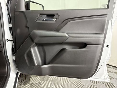 New 2026 GMC Canyon Elevation w/ Convenience Package image 23