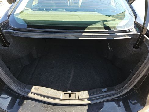 Used 2016 Ford Fusion SE image 15