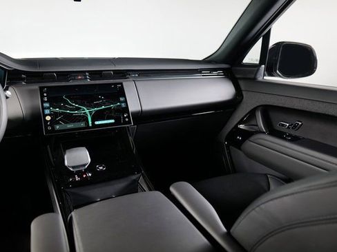 New 2026 Land Rover Range Rover Sport SE AWD/4WD image 16