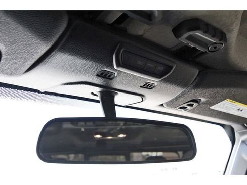 Used 2023 Jeep Gladiator Willys image 21