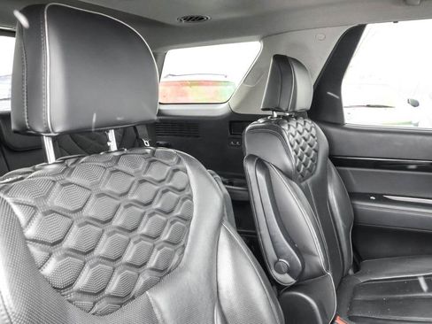 Used 2022 Hyundai Palisade Limited image 35