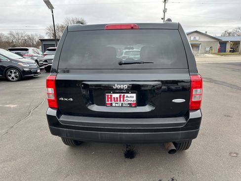 Used 2012 Jeep Patriot Latitude image 4