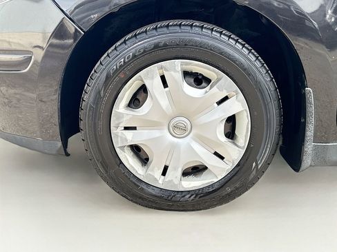 Used 2012 Nissan Versa 1.8 S w/ Plus Pkg image 37