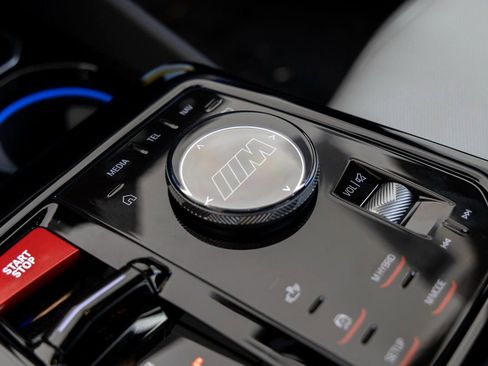 New 2026 BMW M5 w/ Carbon Package image 24