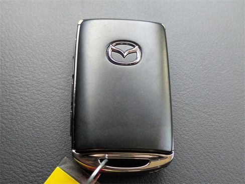 New 2025 MAZDA CX-5 AWD 2.5 S w/ Premium Plus Pkg image 31