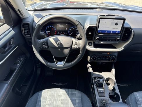 Used 2023 Ford Bronco Sport Heritage w/ Heritage Convenience Package image 16