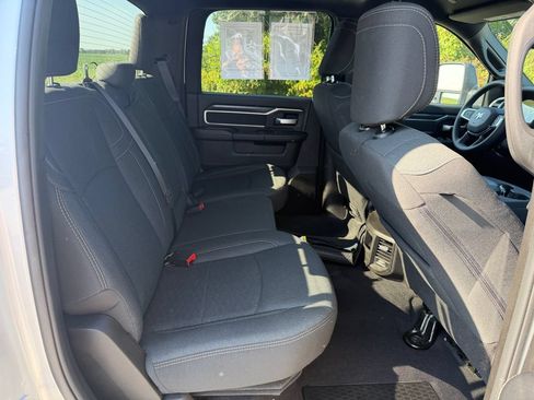 Used 2026 RAM 2500 Big Horn AWD/4WD image 21
