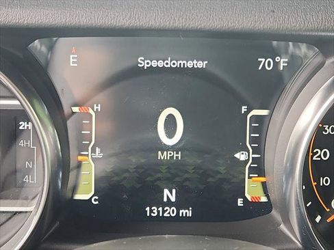 Certified 2022 Jeep Wrangler Unlimited Sahara w/ LED Lighting Group image 18