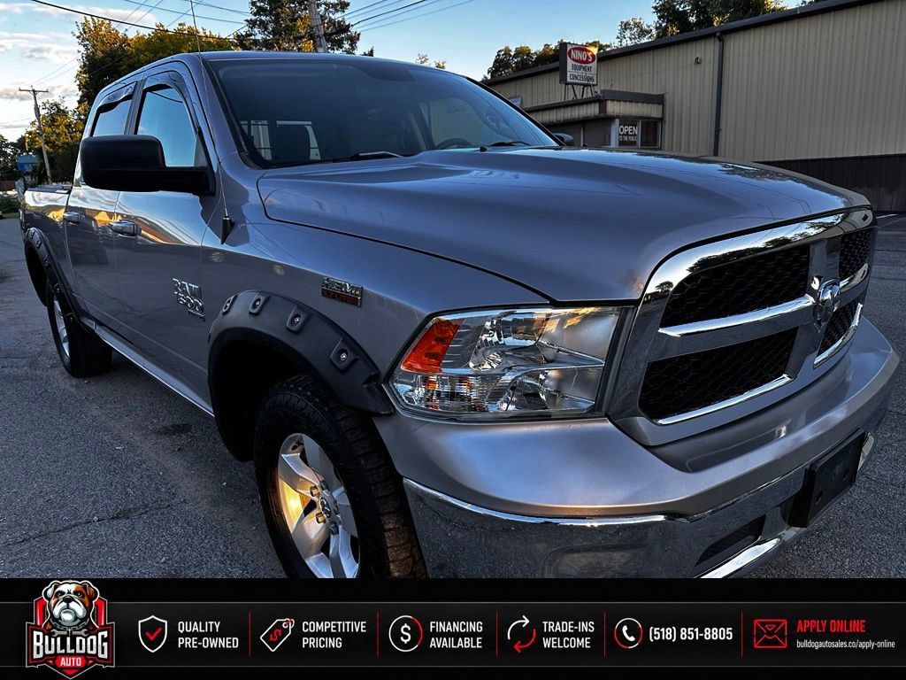 Used 2019 RAM 1500 Classic SLT AWD/4WD image 2