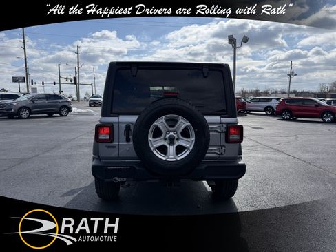 Used 2020 Jeep Wrangler Unlimited Sport S image 8