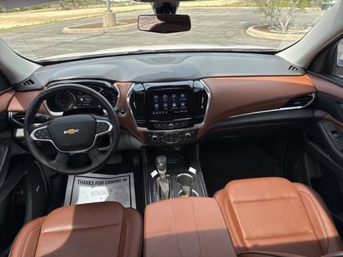 Used 2021 Chevrolet Traverse High Country image 19