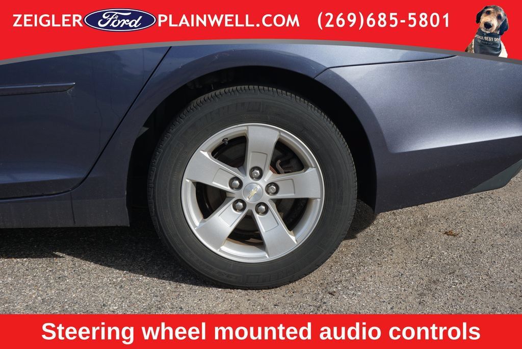 Used 2013 Chevrolet Malibu LS w/ Protection Package FWD image 5