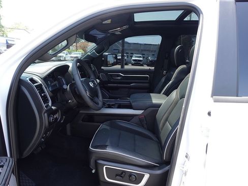 Used 2025 RAM 1500 Laramie w/ Night Edition AWD/4WD image 19