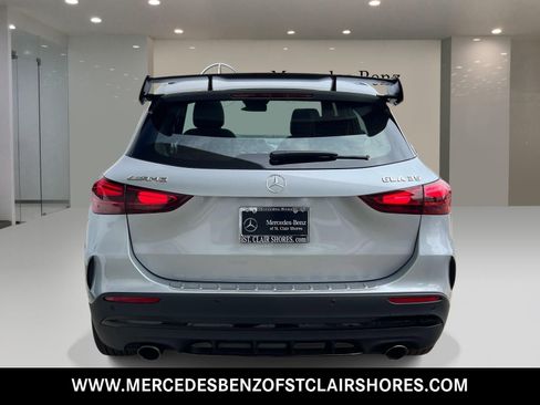 New 2026 Mercedes-Benz GLA 35 AMG 4MATIC image 3