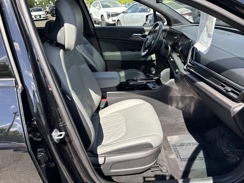 Used 2023 Kia Sportage X-Line w/ X-Line Premium Package AWD/4WD image 9