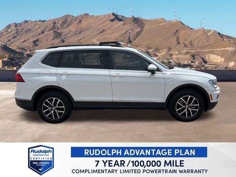 Used 2021 Volkswagen Tiguan SE w/ Panoramic Sunroof Package image 7