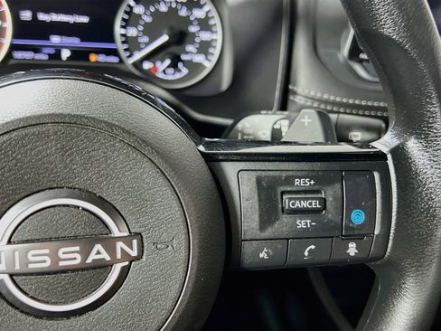 Used 2023 Nissan Rogue SV AWD/4WD image 20