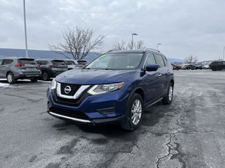 Used 2017 Nissan Rogue SV video 1