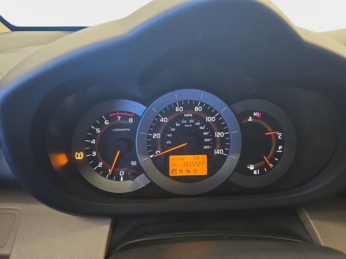Used 2007 Toyota RAV4 4WD w/ 3rd Row image 22
