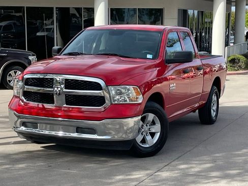 Used 2024 RAM 1500 Classic SLT image 10