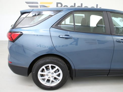 Used 2024 Chevrolet Equinox LS w/ LPO, Floor Liner Package AWD/4WD image 11
