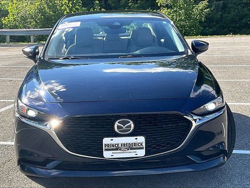 Used 2019 MAZDA MAZDA3 Sedan w/ Select Package FWD image 2