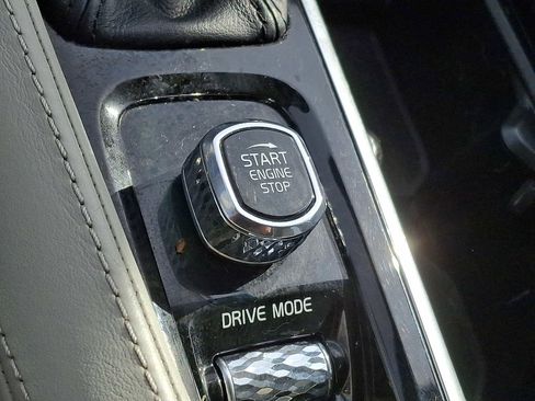 Used 2019 Volvo XC90 T6 Inscription w/ Protection Package image 21