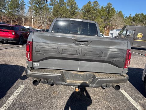 Used 2018 Ford F150 Raptor w/ Equipment Group 802A Luxury image 6