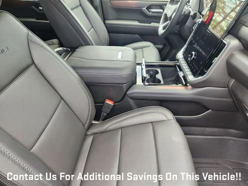 New 2026 GMC Yukon XL Denali w/ Sun & Power Step Package image 10