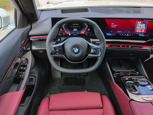 New 2027 BMW 530i xDrive w/ Premium Package AWD/4WD image 15