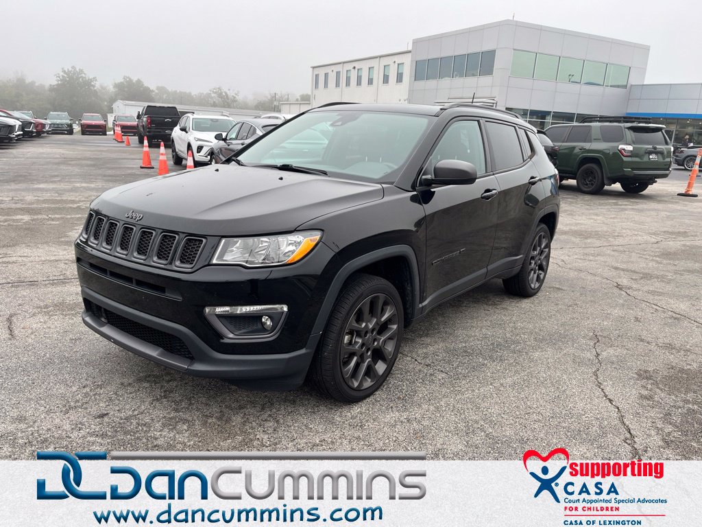 Used 2021 Jeep Compass Latitude w/ Sun and Sound Group AWD/4WD image 1