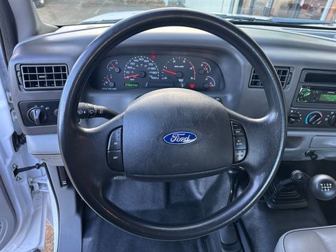 Used 2003 Ford F250 4x4 SuperCab Super Duty image 18
