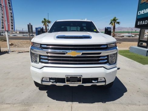 Used 2023 Chevrolet Silverado 3500 High Country w/ Safety Package II image 9