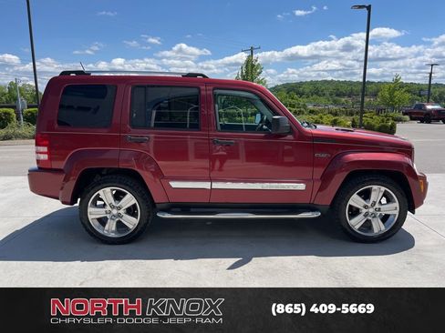 Used 2012 Jeep Liberty Limited Jet w/ Comfort/Convenience Group AWD/4WD image 20