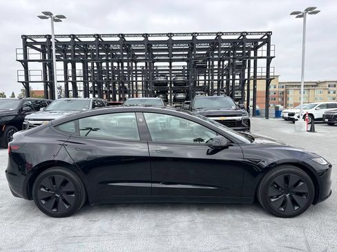 Used 2025 Tesla Model 3 RWD image 4
