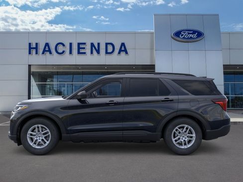 New 2026 Ford Explorer Active w/ Active Comfort Package RWD image 3