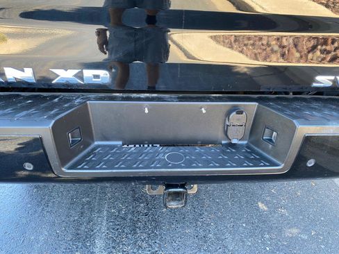 Used 2024 Nissan Titan SV w/ SV Convenience Package AWD/4WD image 15
