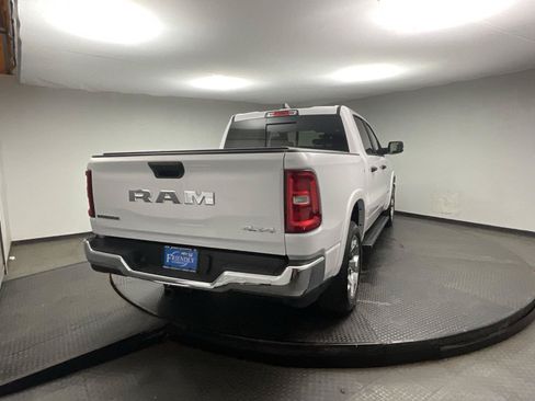 Used 2025 RAM 1500 Big Horn AWD/4WD image 8