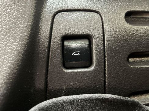 Used 2014 Ford Edge Limited w/ Equipment Group 301A AWD/4WD image 33