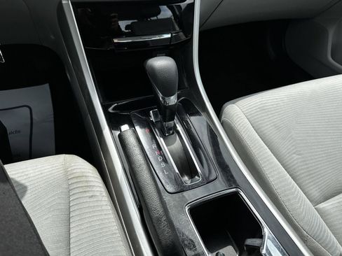 Certified 2017 Honda Accord LX image 15