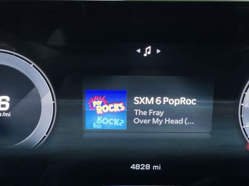 Used 2024 Dodge Charger R/T w/ Plus Group image 18