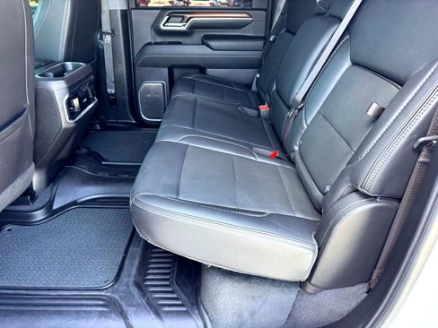 Used 2024 GMC Sierra 2500 Denali w/ Denali Reserve Package image 21